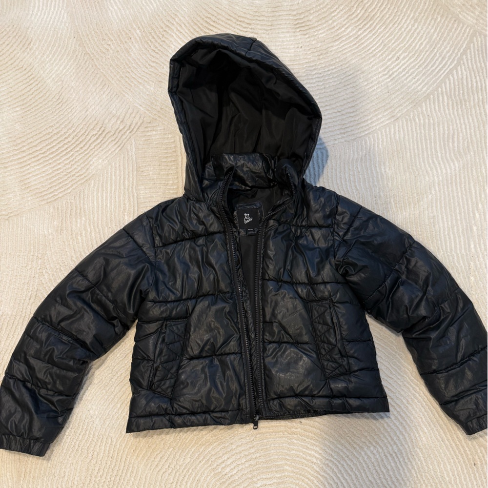 Black puffer jacket